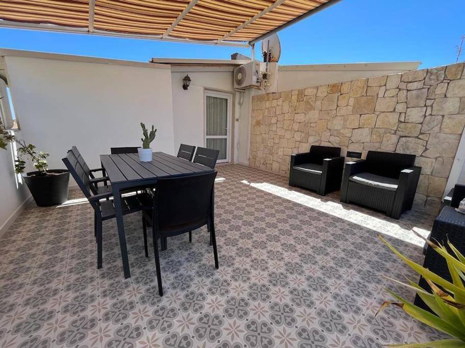 Domus Claudia - Casa Vacanze Syracuse Luaran gambar